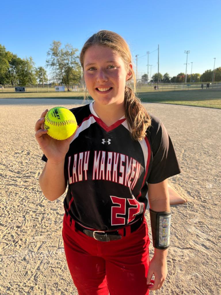 We wanted to congratulate Kennedy Diggs on breaking the single season strikeouts record for the state of Missouri today!!! Amazing accomplishment and we still have several games left! Previous record was 404 she now sits at 424!!
