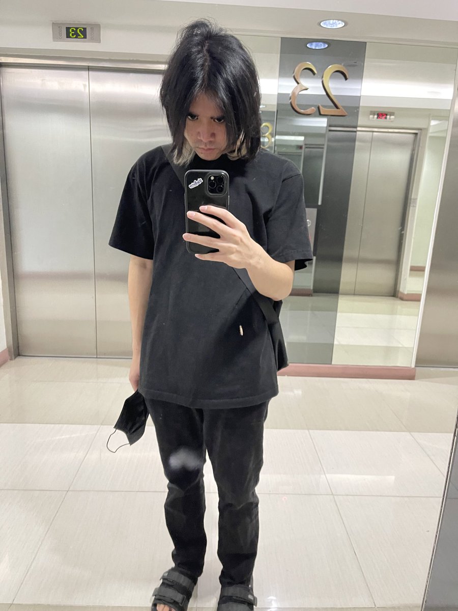 JiruxFawt's tweet photo. felt cute aint deleting shit https://t.co/IrKxoi1Egm