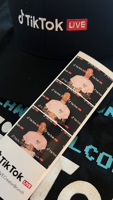 The #TikToklivecreatorbrunch was the best part of #TwitchCon yet!! Such an awesome party 🥰🎉 @tiktokcreators<a href="/tag/tiktoklivecreatorbrunch"class="tags">#TikToklivecreatorbrunch</a><a href="/tag/twitchcon"class="tags"><span>#twitchcon</span></a>