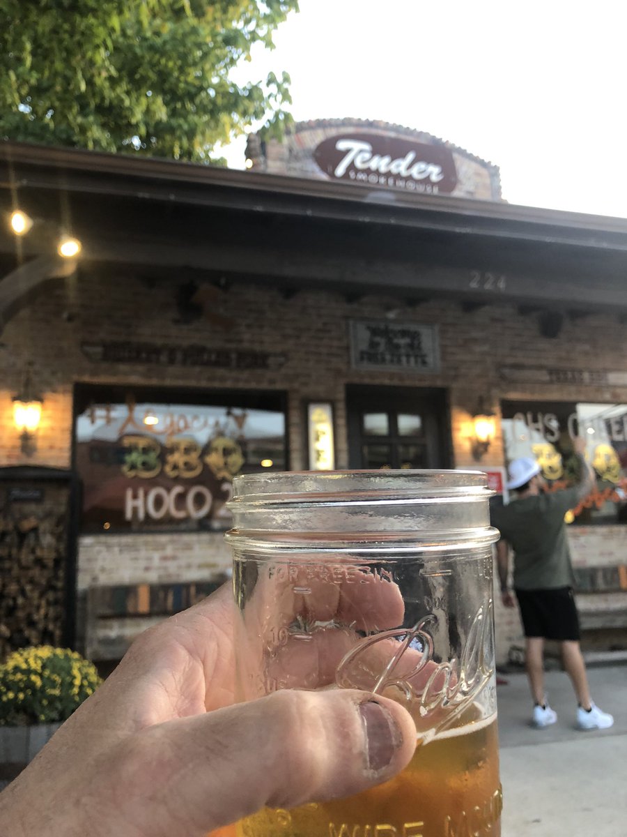 Pre-Game. Hey <a href="/BrentZwerneman/">Brent Zwerneman</a> <a href="/CrystalGalny/">Crystal Galny</a> this is a good BBQ place if y’all ever find yourselves in Celina for whatever reason. No Wendish noodles here though 😂