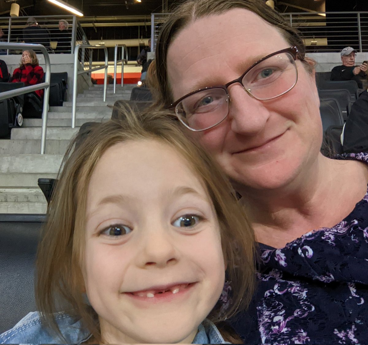 abbydawn's tweet photo. Mommy daughter date to see the Mavs! #omahahky @OmahaHKY https://t.co/Bp9x6UeFGY