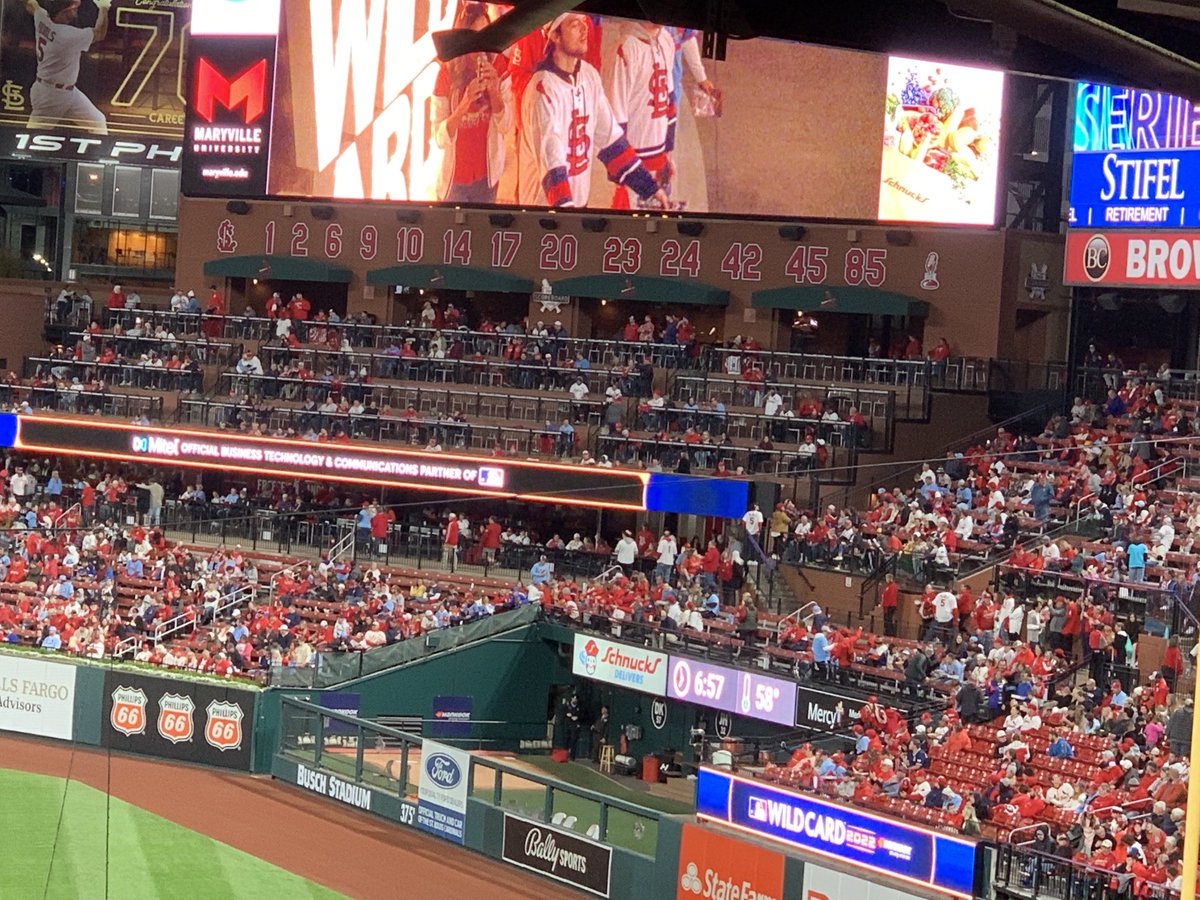 I spy the #BigRedM ⁦<a href="/STLCards_Nation/">The Lou Media</a>⁩ - let’s bring home a winner in tonight’s Wildcard match-up!