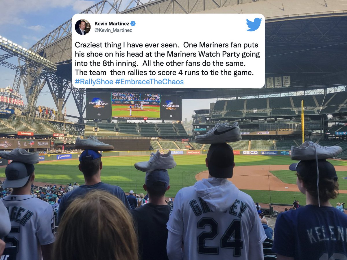 CBSSports's tweet photo. It's only weird if it doesn't work 👟

📸: @atsirkuw, @Kevin_Martinez https://t.co/grmVd5jWF5