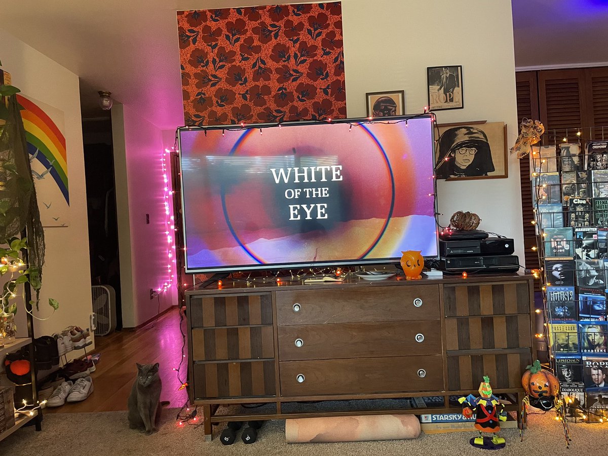 mm_spectra's tweet photo. October 8th: White of The Eye ๐ #31daysofhalloween #MutantFam #OctoberWatch #HorrorMovies post Manhunter, all the #80s pastel beach vibes, not much elseโฆ https://t.co/24Txw7GpO6