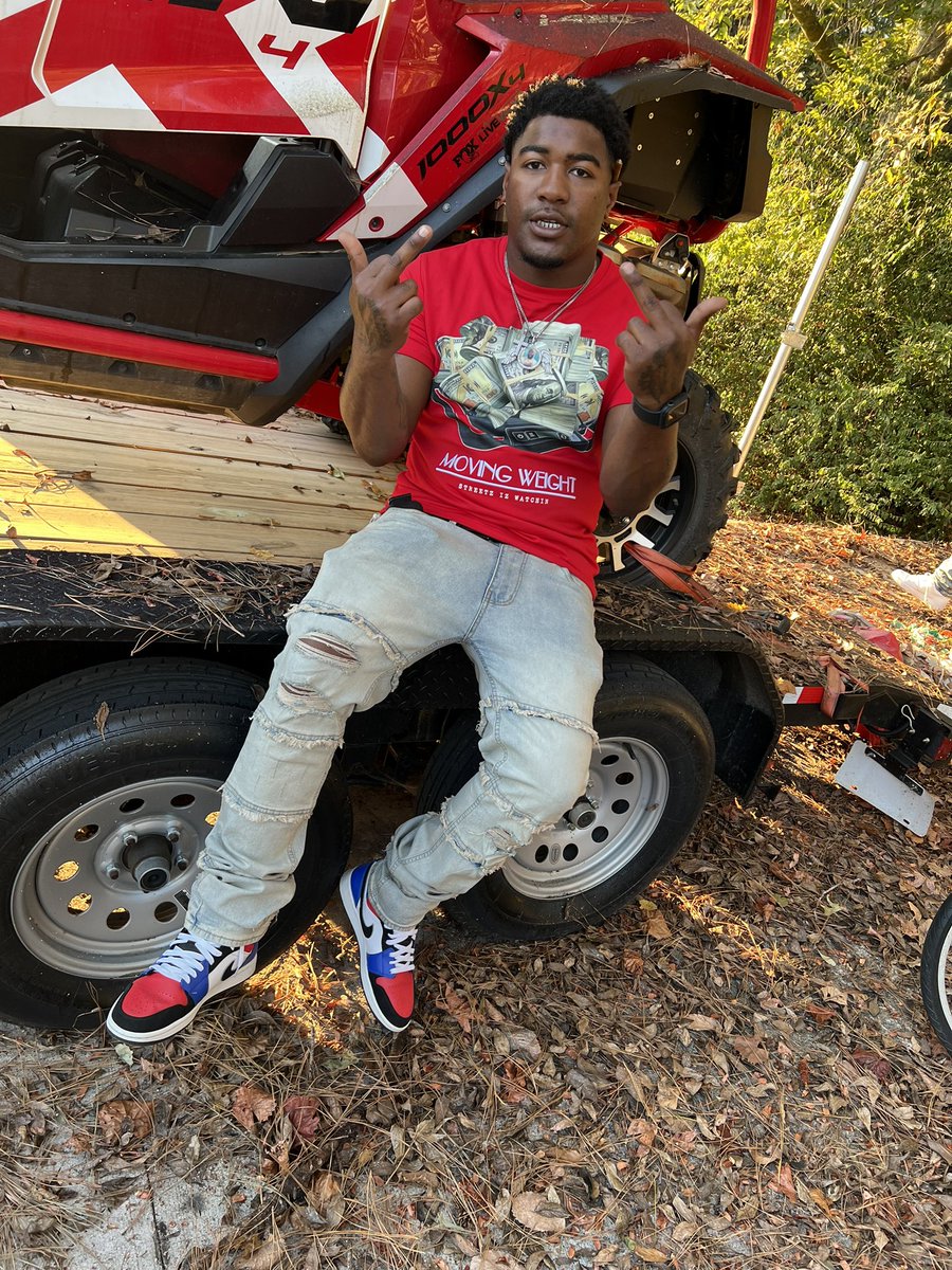 Stacksupkj's tweet photo. Never lose bitch we go win 🌪️
#longlivepops💔🕊 #su4l❤️ #linkinbio🍿 https://t.co/6ufYhmYEec