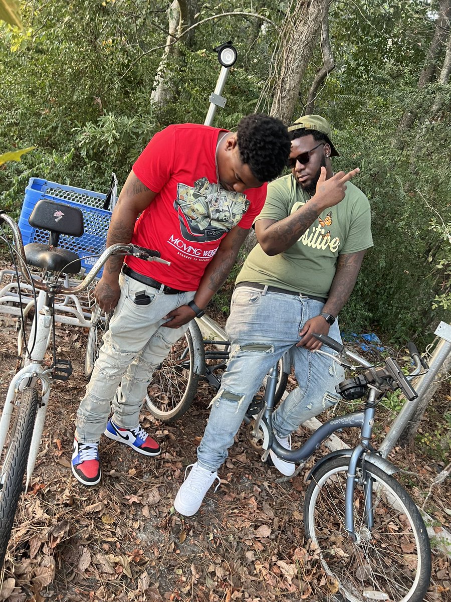 Stacksupkj's tweet photo. Never lose bitch we go win 🌪️
#longlivepops💔🕊 #su4l❤️ #linkinbio🍿 https://t.co/6ufYhmYEec