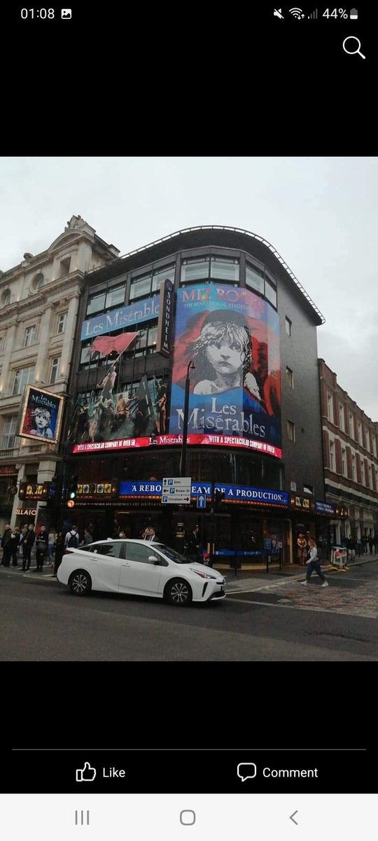 buttons_92's tweet photo. Too many memories for just one tweet. See you again soon @lesmisofficial 🇫🇷 https://t.co/7af6ttGT61