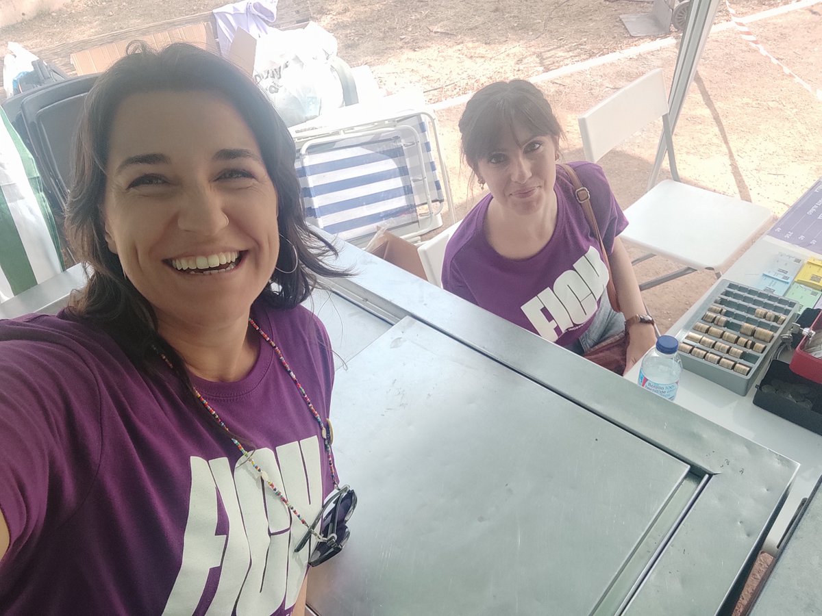 18 horas...pero merece la pena 
<a href="/OctubreFICH/">FICH 2025</a> y es que mi barrio y si gente se lo merecen!!! #lachanaescultura 💜