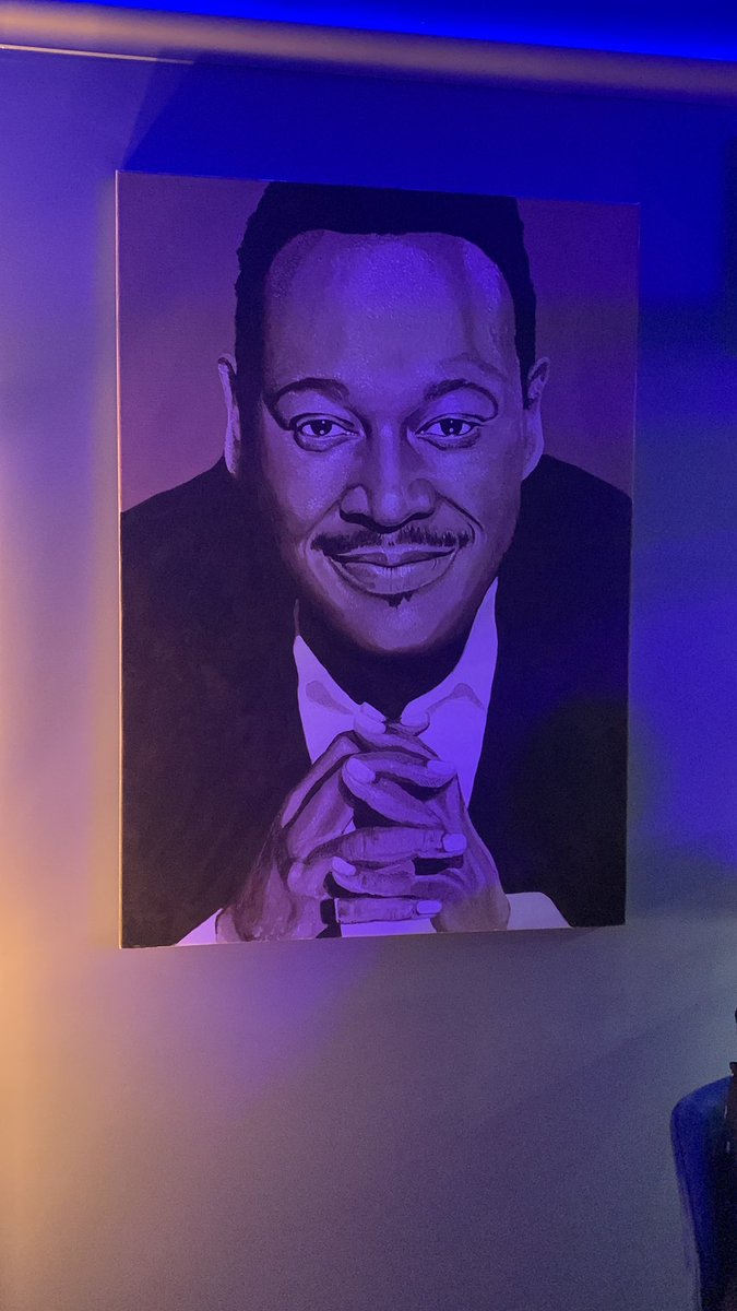 My bar picture of <a href="/luthervandross/">Luther Vandross</a> painted by #DaveWay <a href="/Cambridge_Harry/">Harry Cambridge</a> <a href="/misoulradio/">Mi-Soul</a> <a href="/michaelvitti/">Mike Vitti</a> #Legend