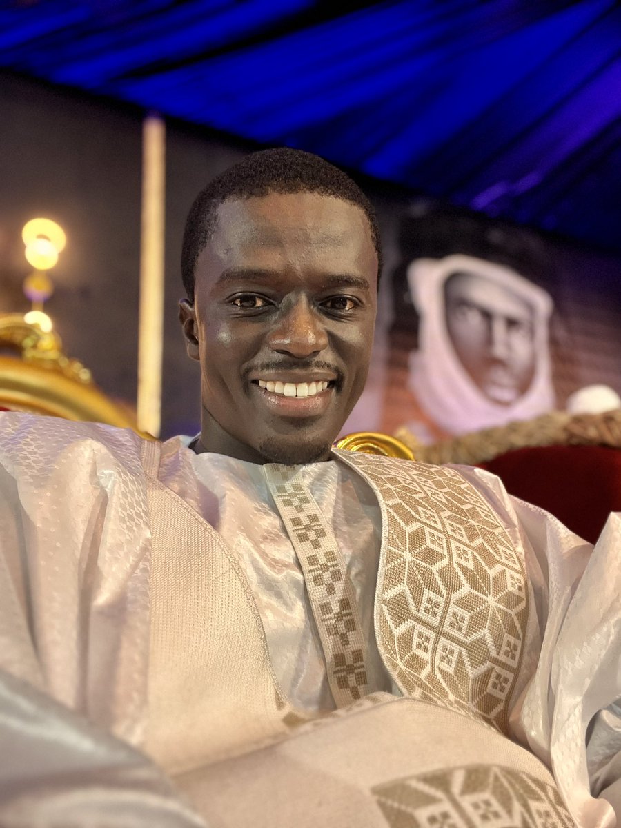 sils_jr's tweet photo. Excellente commémoration du Maouloud à toute la ummah islamique.
Qu’Allah(swt) agrée nos vœux et prières dans un Sénégal de paix, de justice et de prospérité par la baraka du Saint Prophète Seydina Mouhamadou Rassoulou’Lahi(psl).
#Déwénéty
#YoffBiÑuBokk https://t.co/Dk7Oca3QlO