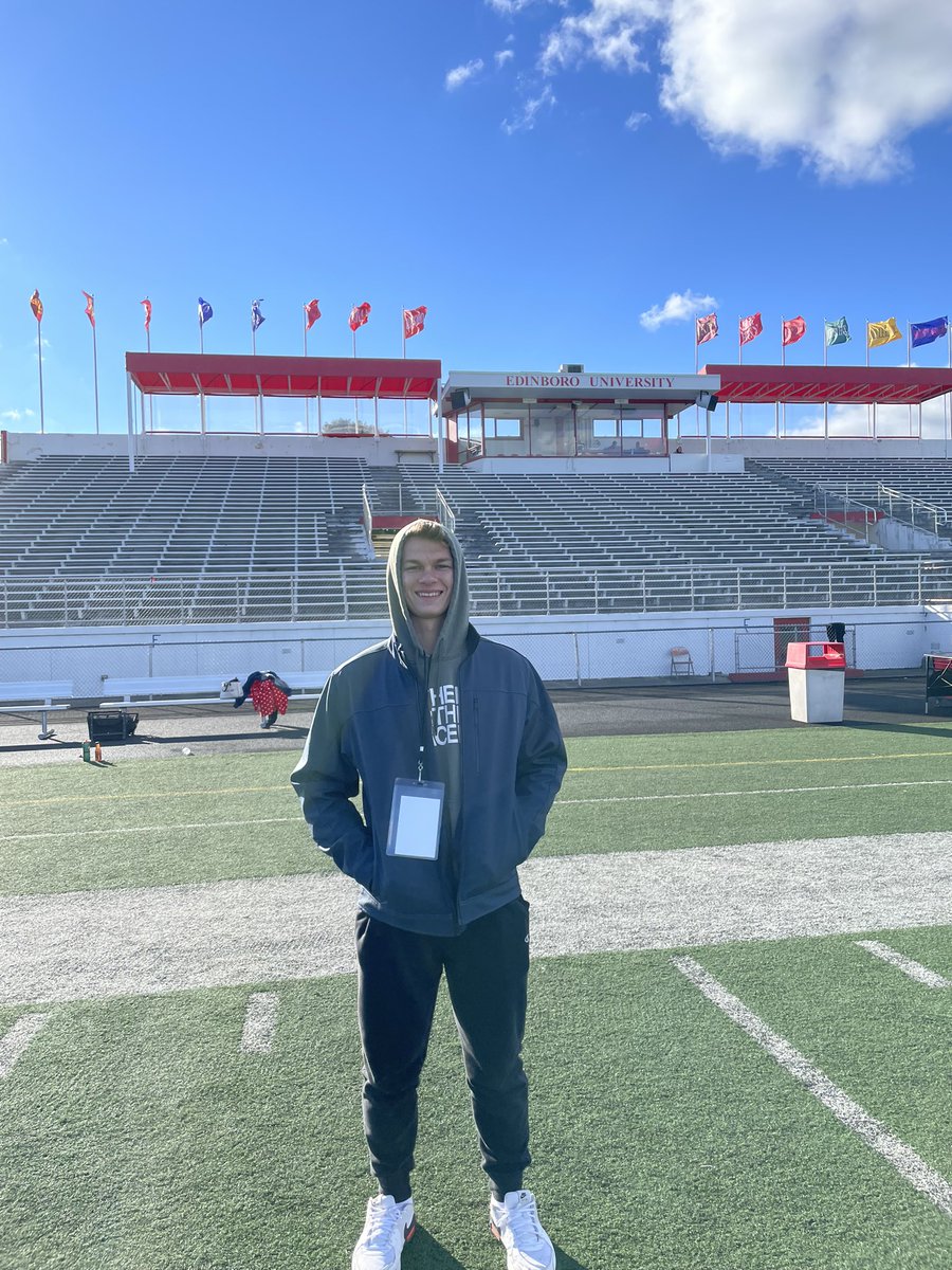Hunter Rhoads tweet media
