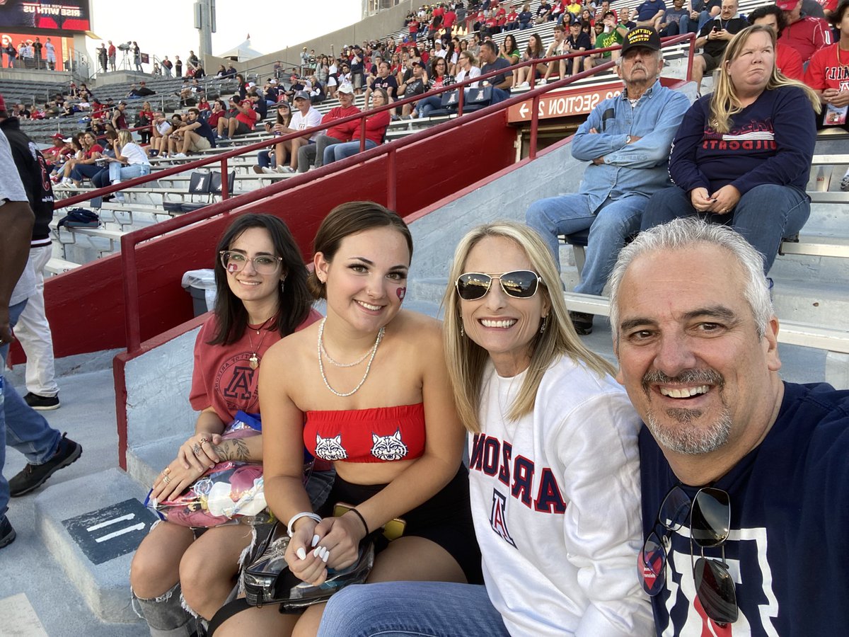 MoreyKev's tweet photo. #RiseWithUs Let’s go Wildcats! https://t.co/vZIYANclQa