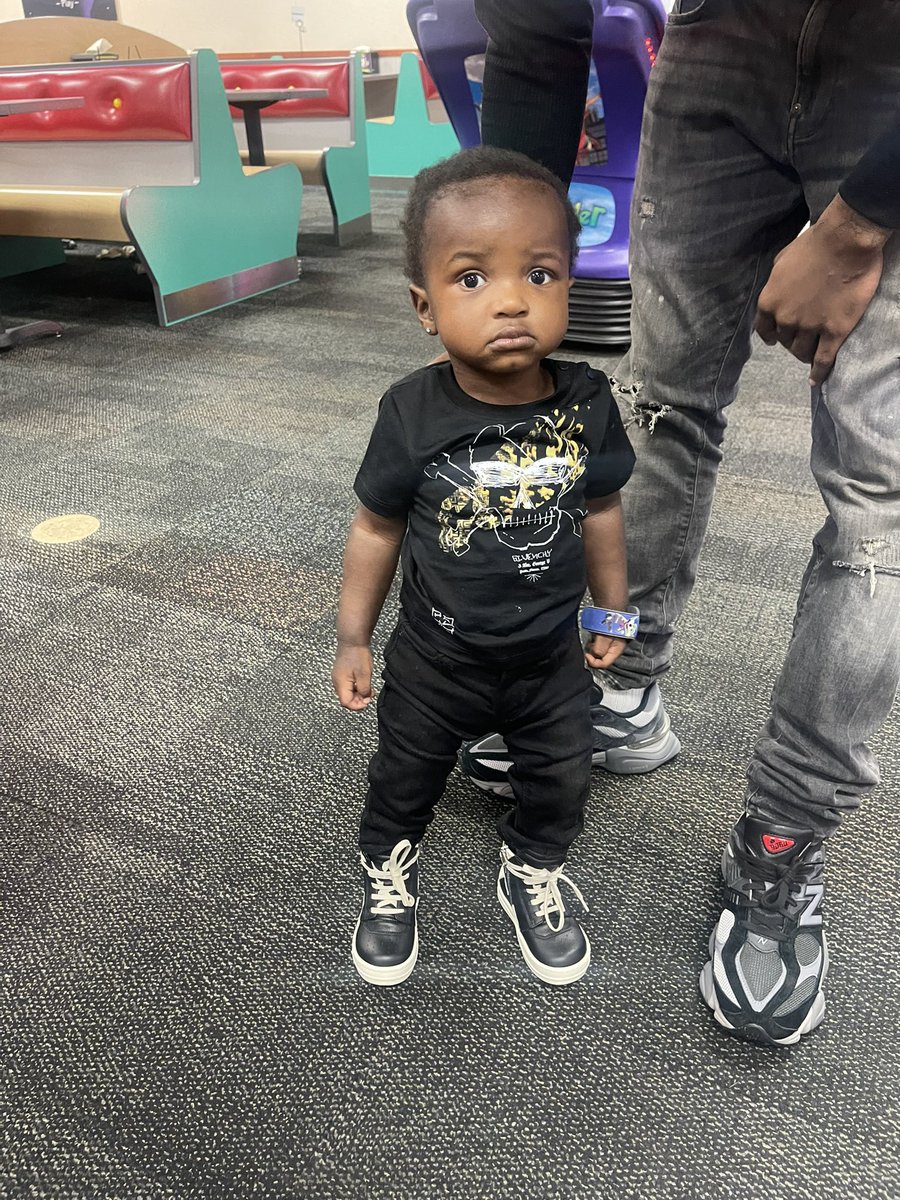 cs4kyc4's tweet photo. Happy 1st G’Day🍾🎉We4️⃣Ever Locked In🔒🤩💰….. https://t.co/CPKkB4Dv5w
