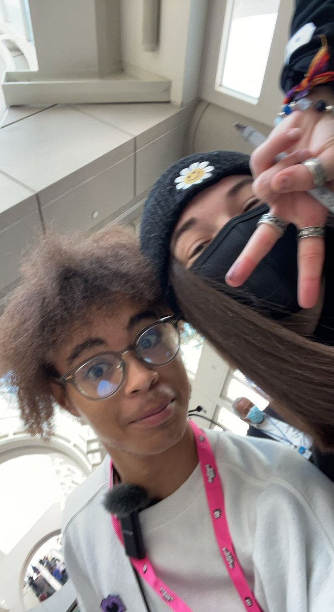 GhostSenei's tweet photo. W DAY 2, we met @aimseytv again and the main man @KaiCenat only thing i regret is that i didn’t talk to them more😭 https://t.co/TnBvXKnx9h
