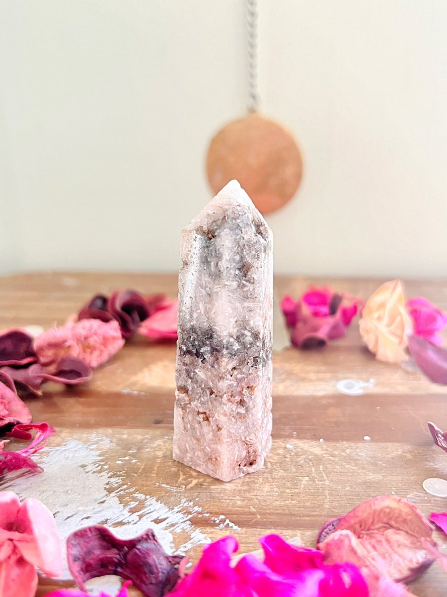 Annabtlouise's tweet photo. I still have all of these gorgeous ✨Pink Amethyst✨towers left in my shop that need their forever home! These beauties are SO SPARKLY! VIDEOS ARE DOWN BELOW! Can we find one a home today?🥺💕 https://t.co/yvdWouLTHN comes with an info cutout + a gift &amp; same/next day shipping!✨ https://t.co/GIhgnVWxXB