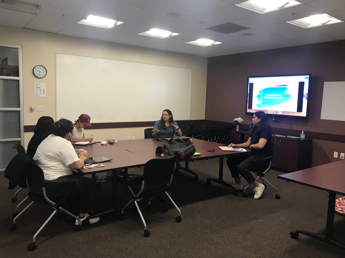 LMUPlaceCorps tweet media