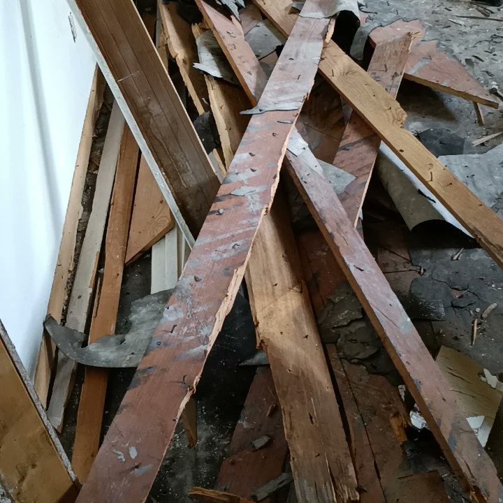 TheClayDowning's tweet image. Trying to get some work done but really just making a mess
#dirtyhandscleanmoney #makeamess #sidework #weekendjob #handyman #remodel #remodeling #dirtyjobs