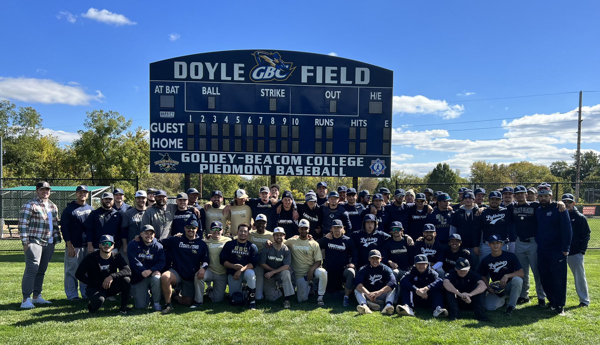 GBC_Baseball's tweet photo. Great day spent at the Doyle ⚡️ Thank you to all the alumni and families that came out to celebrate and continue to support Bolt baseball #STRIKE #LightningLife https://t.co/39rjq62lDO