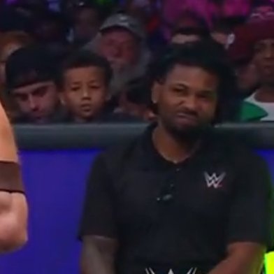 RL_791goat's tweet photo. I like how this WWE Staff Member just watching Brutal In front of his eyes #ExtemeRules https://t.co/GOBqC1us0O
