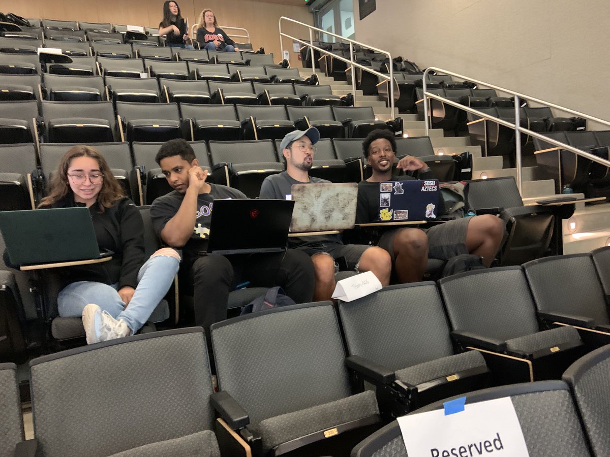 digitalamysw's tweet photo. A great time of teams brainstorming! A great first day of the @sdsu big data Hackathon! Thanks to all who came today - we will see you all next Saturday for the final presos! #hack4sd @sharphealthcare https://t.co/P4VvUxQHNQ