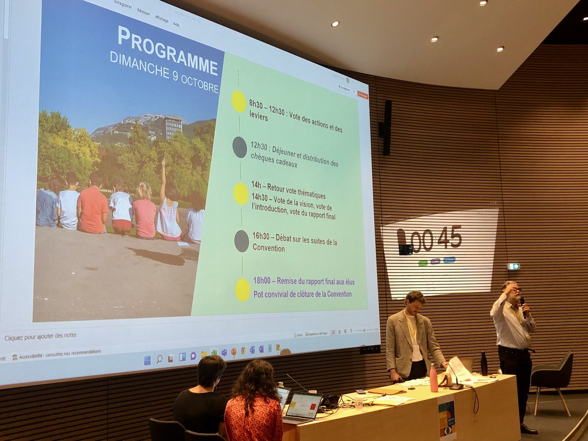 Lecocq_dom's tweet photo. #ConvCMC
Dernier jour de la 5ème & dernière session de travail 🚧 des 100+ citoyens de @GrenobleAlpes
Il est tôt, il pleut, la fatigue se fait sentir mais on reste motivé 😉
Rendez-vous en fin de journée pour la présentation du rapport final aux élus
C’est parti!
#TimeForAction https://t.co/HhTDlsIu10