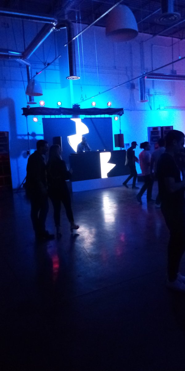 MorganaTalos tweet media