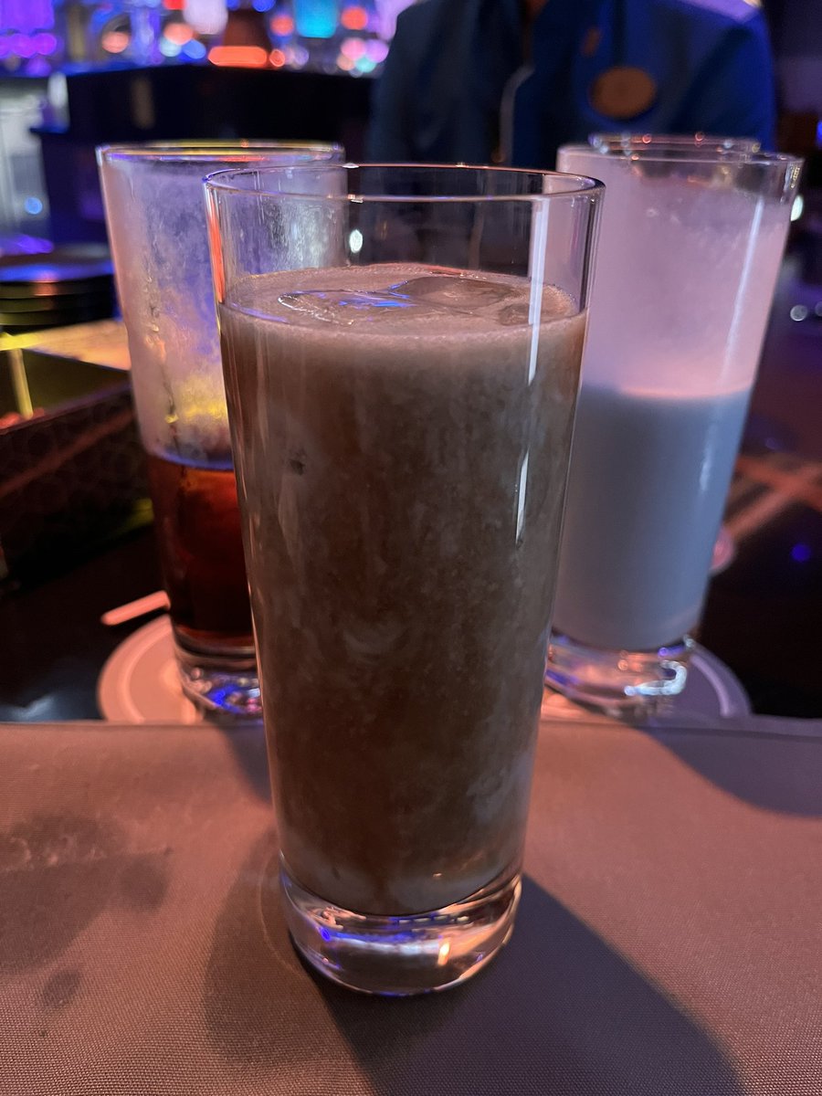 teddygraciebear's tweet photo. “Are you still serving the blue milk this late? …alright I’m gonna need a blue milk, a coke and an empty glass” https://t.co/di6BXlrzAI