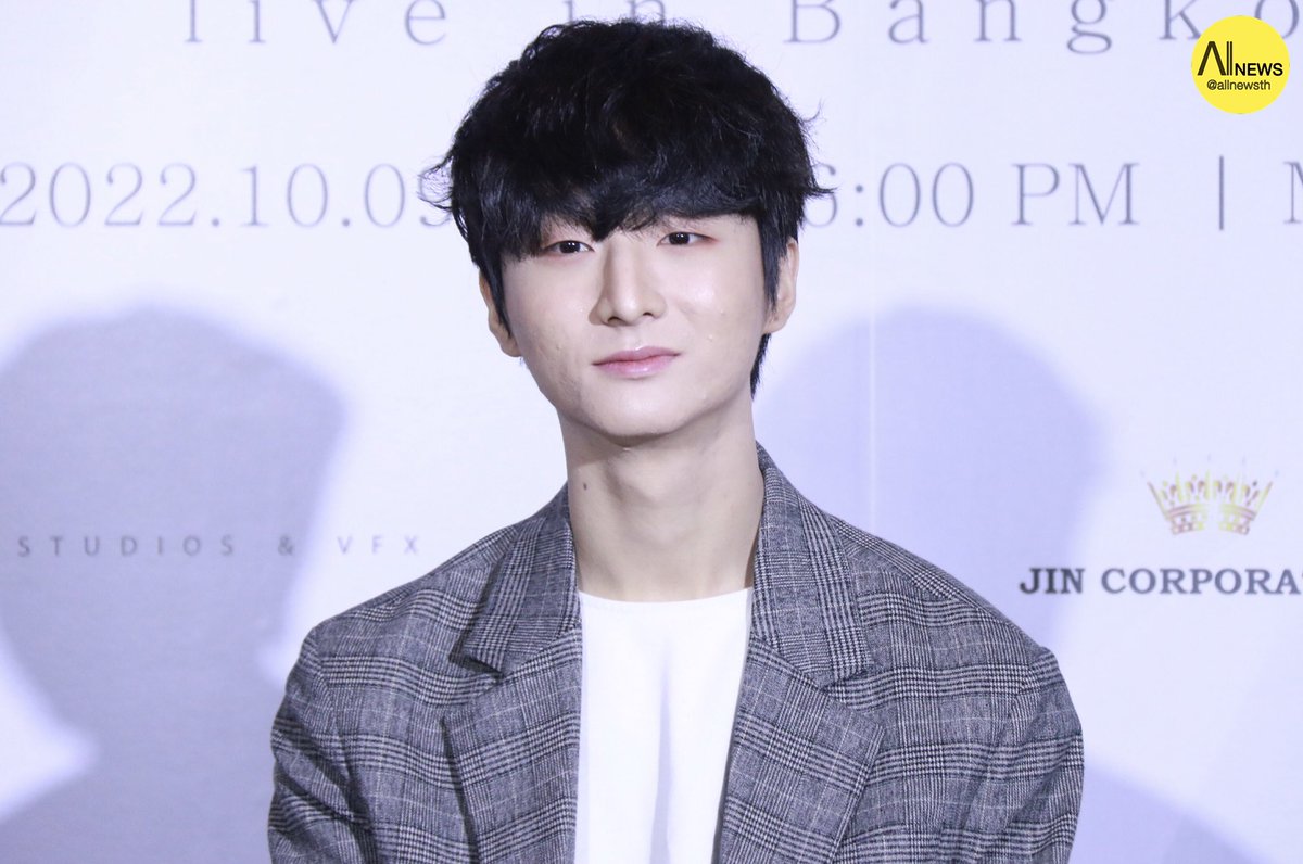 AllNews_th's tweet photo. “จองซองฮา” งานแถลงข่าว "2022 Sungha Jung's Music Cafe [MuCa] Live in Bangkok”

#SunghaMuCaLiveBKK 
#Sungha #JungSungha
#JinCorporation #PiccoloMusicEnt https://t.co/e0wTdB14LS