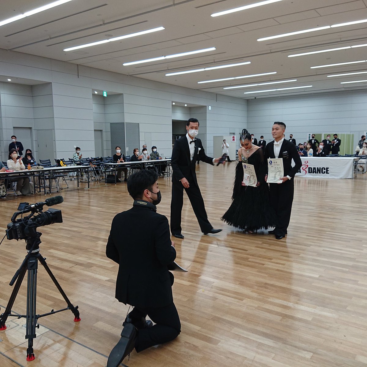 C級ダンス競技会プロフェッショナルスタンダード部門優勝

濱田 琉衣ー長谷川 真優 組

おめでとうございます‼️

#ejbdf
#競技ダンス
#東京ダンス選手権