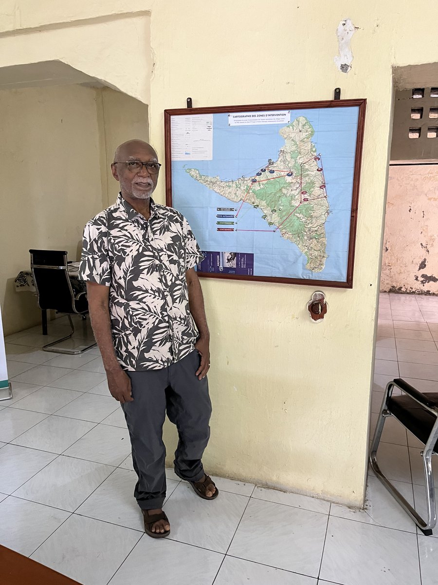 J’ai eu le plaisir de visiter les locaux de l’ONG de de développement #ADDE à Mutsamudu. Ce fut l’occasion de rencontrer des gens passionnés par le #development et la #résilience des communautés aux Comores.  
#ADDE
#agriculture #élevage