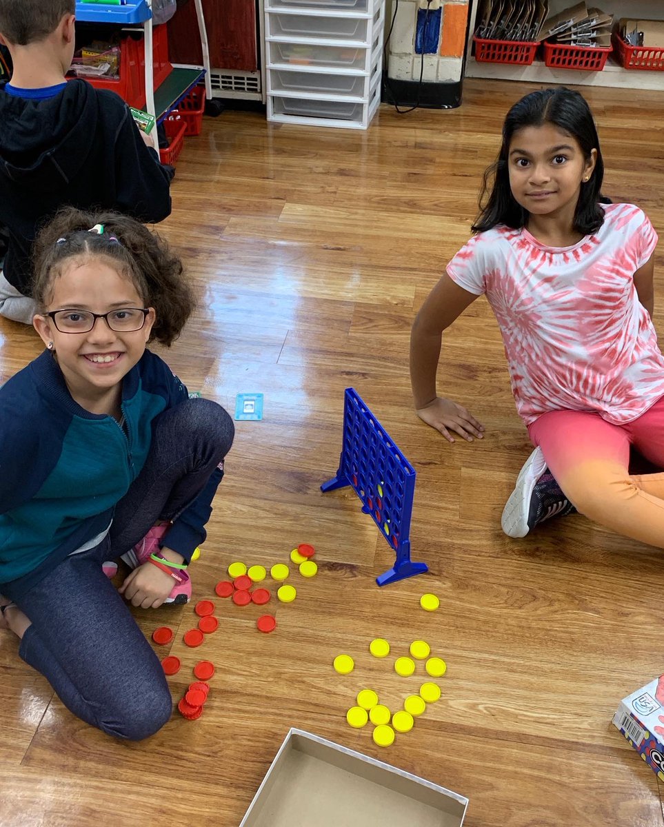 MrsHogan8's tweet photo. Mrs. Hogan’s 4th Grade Class making the most of a rainy day recess! @MontvilleTwpSch #hilldalehuskies https://t.co/PYnwuAMu2B