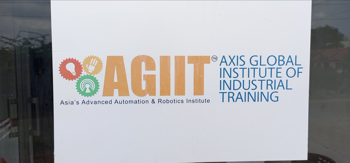 spinacle_off's tweet photo. It was great experience in visiting and get insights from Axis Global Automation in Coimbatore. Discussed about the required demand and market in Industry 4.0.
@VishnuP28431191 @santosh_kumar_e @nishaalu_s @Suryaaoo7
#spinacle
#Ai
#industrialautomation
#experience
#automation https://t.co/QJSsOOZSny