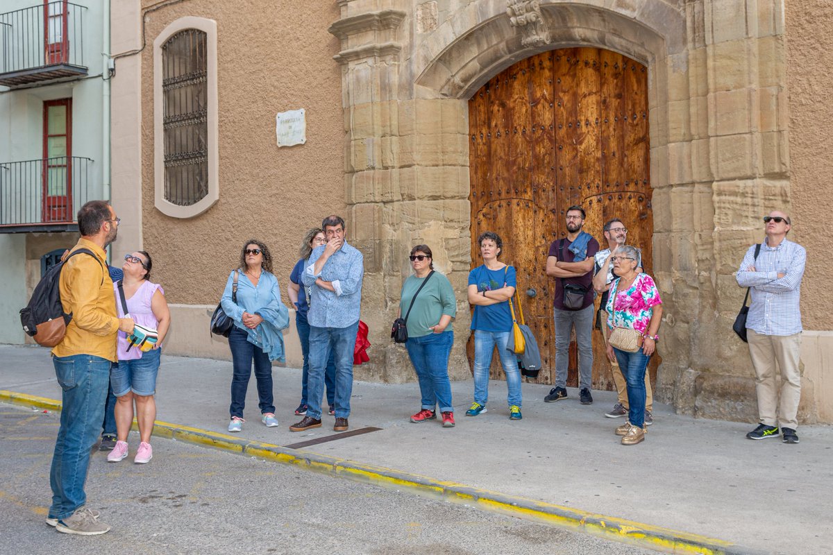 Aquest dissabte hem ofert la nova ruta guiada 'El Balaguer renaixentista, barroc, neoclàssic i modernista', coincidint amb les Jornades Europees del Patrimoni.👍

Molt contents de poder-nos sumar un any més a les #JEP2022. I agraïts per l'acollida, i que ens hagueu acompanyat! 💛