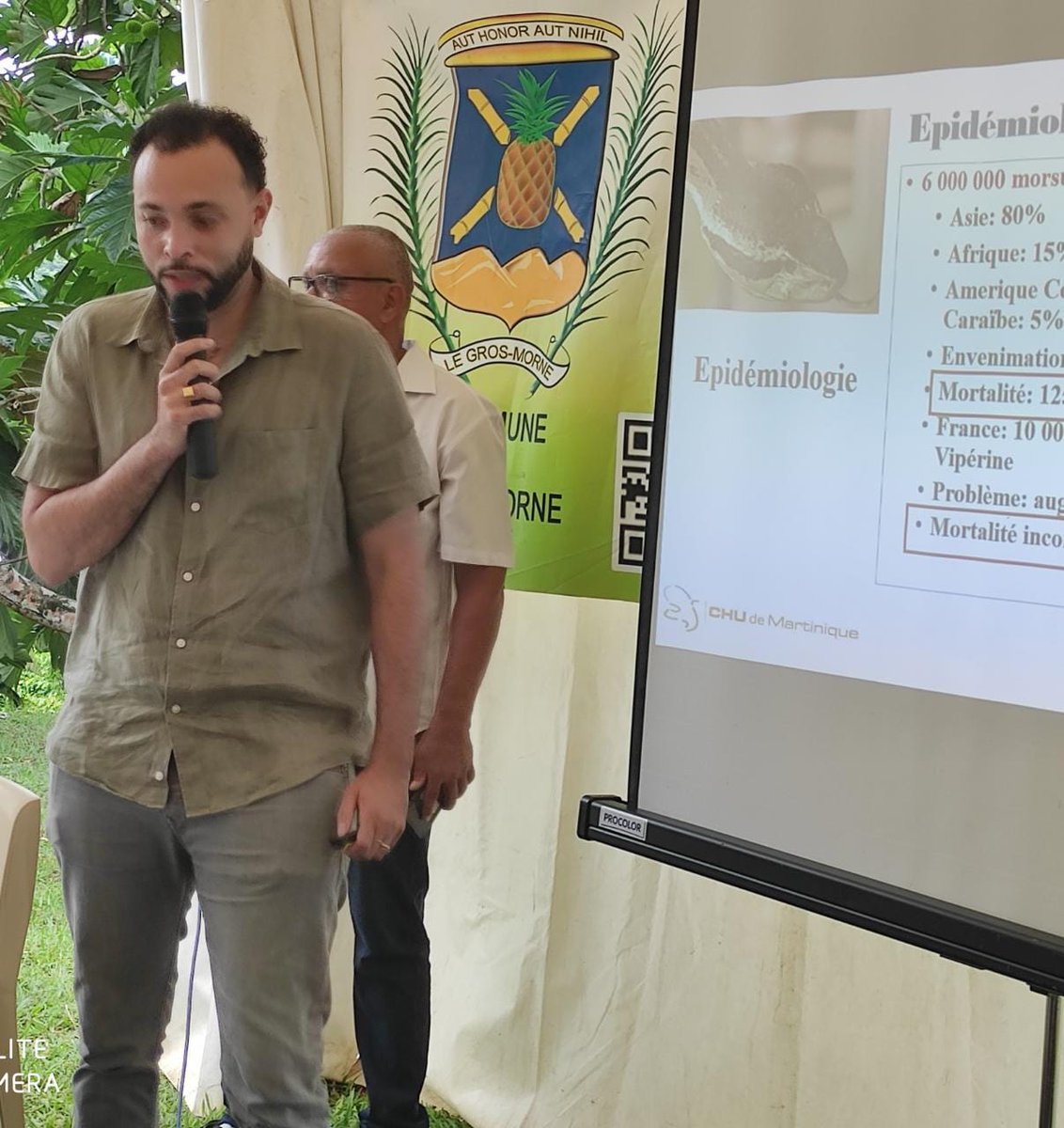 CHUM972's tweet photo. très nombreux, de compléter les connaissances, de présenter les mesures de prévention et d'informer sur la conduite à tenir en cas de morsures du serpent #Bothrops Lanceolatus, spécifique à la #Martinique.
Un grand merci à la ville du Gros Morne, au Maire Gilbert Couturier, à son https://t.co/38ZGJhwoWn