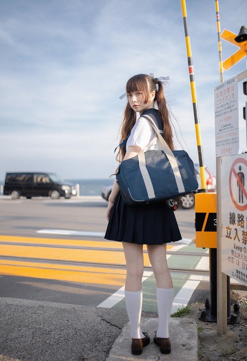 セーラー服bot on Twitter: "⊿202 #セーラー服 https://t.…