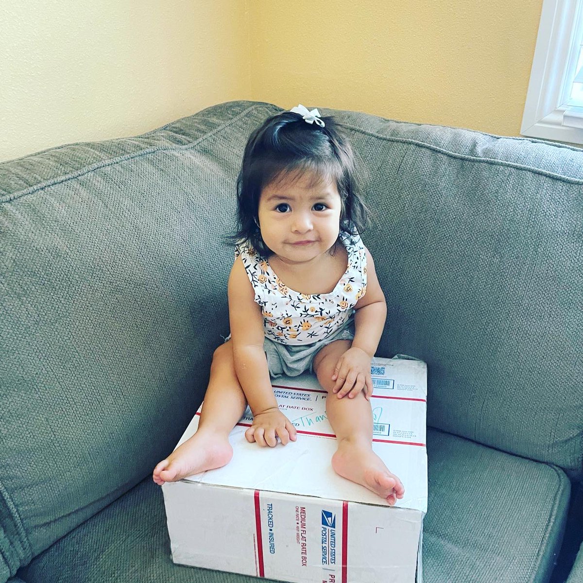 ShopShipSip's tweet photo. 𝕊𝕒𝕥𝕦𝕣𝕕𝕒𝕪 𝕧𝕚𝕓𝕖𝕤 😍🧡

#babyfashion #babystyle #shopshipsip  #shoppingshippingandsippingwithfrida #poshmark #poshmarkseller #poshmarkreseller #poshmarkbaby https://t.co/Cc66q8MjcC
