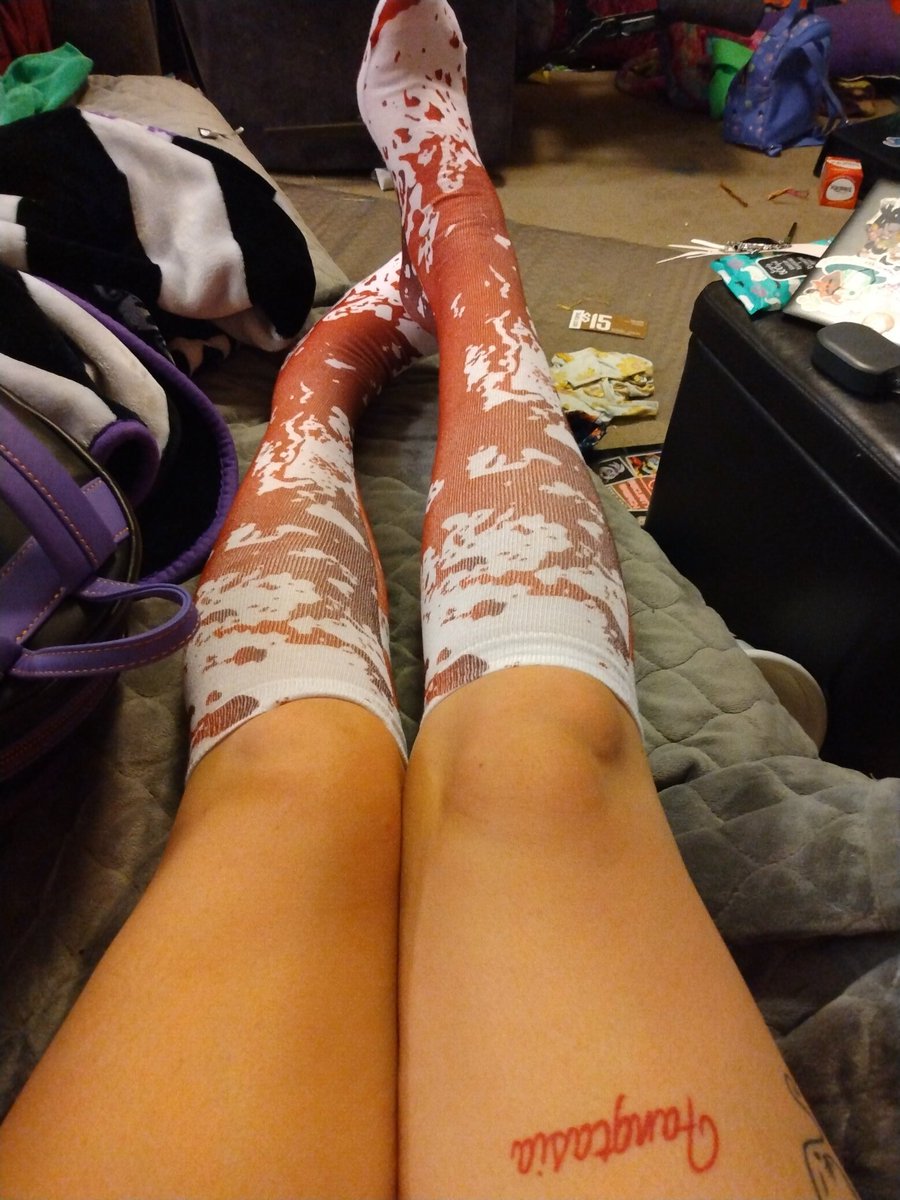 PinkDeath0271's tweet photo. Like what you see, come fuck my thighs then #femboy #twink #sissy #crossdresser #femboythighs #thighs #thighhighs #fuckme https://t.co/JGIgs410VH