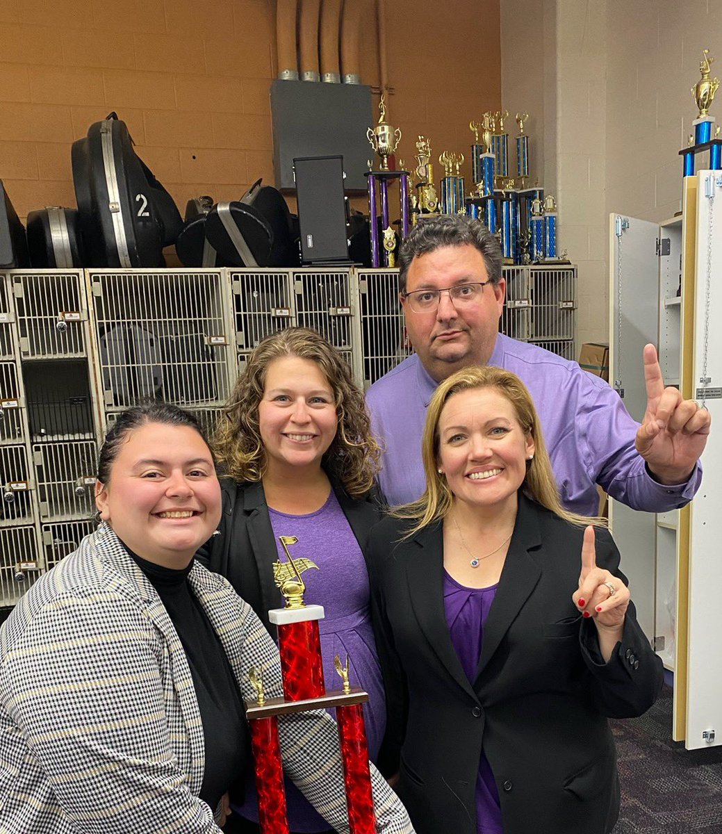 So excited we earned our 1 and qualified for State! Congrats Marching Pride!!