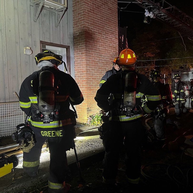 Swansea Fire tweet media
