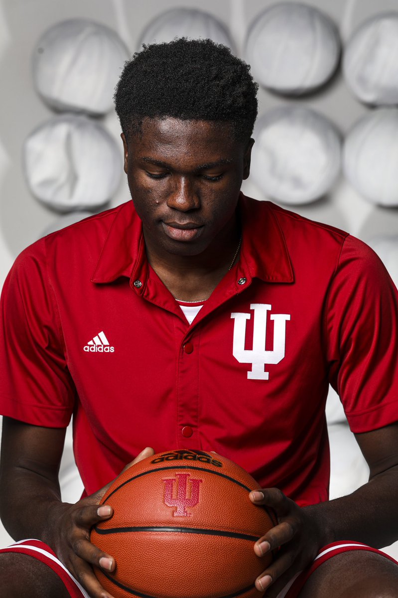 A great day spent at Indiana University. It was great to meet all the coaches, and I had a fantastic day. Thanks @MikeWoodsonNBA and the entire coaching staff.@IndianaMBB 🔴⚪️ #iubb