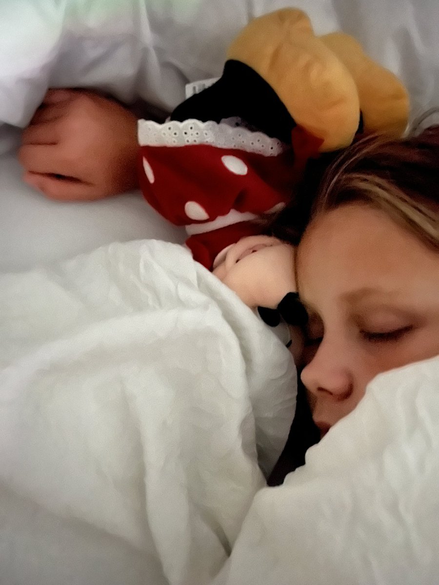 When it’s the last sleep before your 1st trip to <a href="/WaltDisneyWorld/">Walt Disney World</a> and you wanna make sure your own #MickeyMouse and #MinnieMouse don’t miss out on any of the magic 🥰 <a href="/Burch6/">Burch</a>
