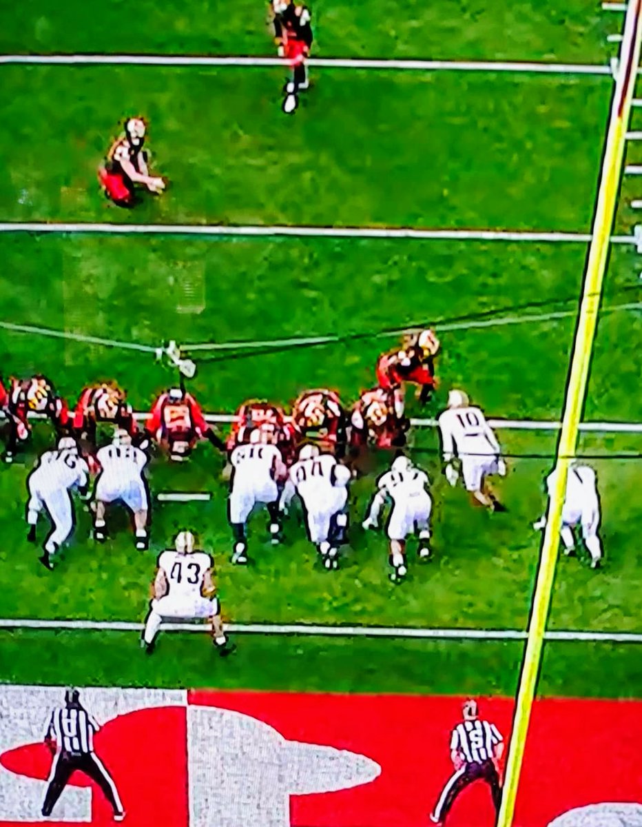 JoeForgette1's tweet photo. @BigTenNetwork how can the studio say inconclusive? Sending an obvious message that everyone knows. Who wrote that script? Embarassing https://t.co/MfD9V18r0Z
