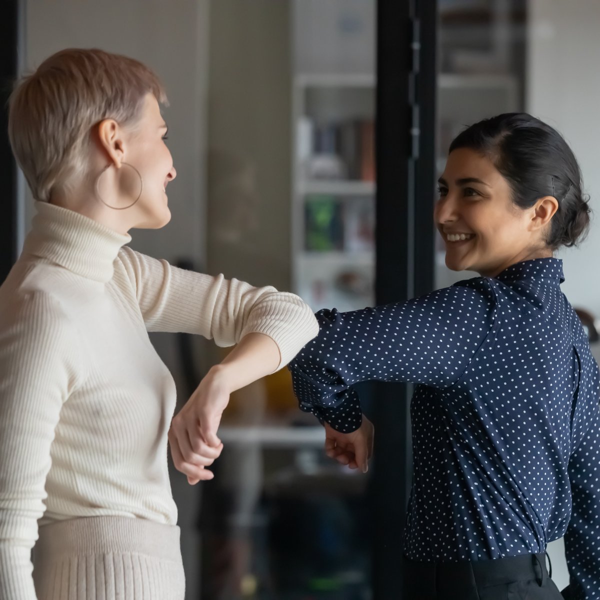TestandTraceAus's tweet photo. Remember to continue your day to day safety protocols and keep safe. 
#socialdistancing #safety #COVID19 https://t.co/yucLHLImHv