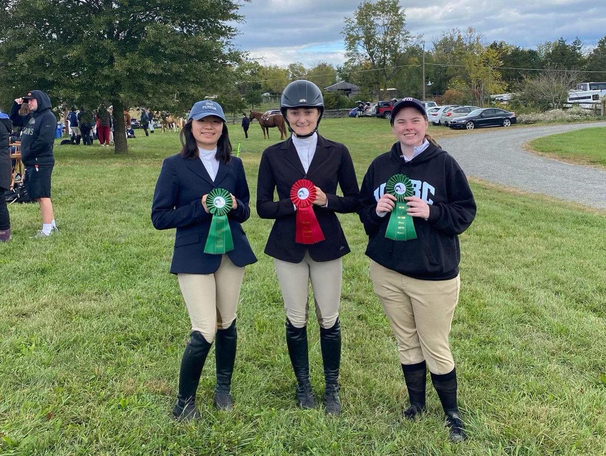 UMBCEquestrian's tweet photo. What a successful first show! The team did so well considering this was either their first IHSA show or first time ever showing! Great job everyone 🐴💕

Thank you to @gmuequestrian for hosting a great show! And thank you to our coaches for being there to lead and support us 💛🖤 https://t.co/ujWsIbB13c