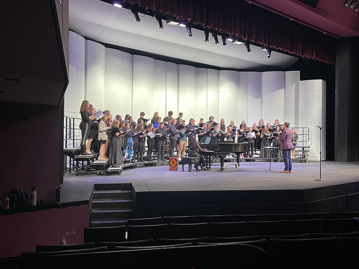 JC123Eagles's tweet photo. Xaden did an excellent job representing Jefferson while participating in the Four State Honor Choir at Northwest Missouri State University! https://t.co/X2EogPLGum