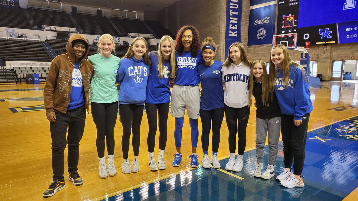 <a href="/LexCrossover/">𝐋𝐞𝐱𝐢𝐧𝐠𝐭𝐨𝐧 𝐂𝐫𝐨𝐬𝐬𝐨𝐯𝐞r @UANextGHoops</a> <a href="/KentuckyWBB/">Kentucky Women’s Basketball</a> <a href="/PGHAkeem/">Akeem Webb</a> <a href="/ellie_lavey/">Ellie Lavey</a> <a href="/KelsieLawson7/">Kelsie Lawson</a> <a href="/Kaleigh_Potts3/">Kaleigh Potts</a> <a href="/Layla_Flynn11/">layla flynn</a> <a href="/KatiePip33/">Katie Pippen</a> <a href="/TA32ksu/">ProlificskillsTrainingTA</a> @UKCoachLZ