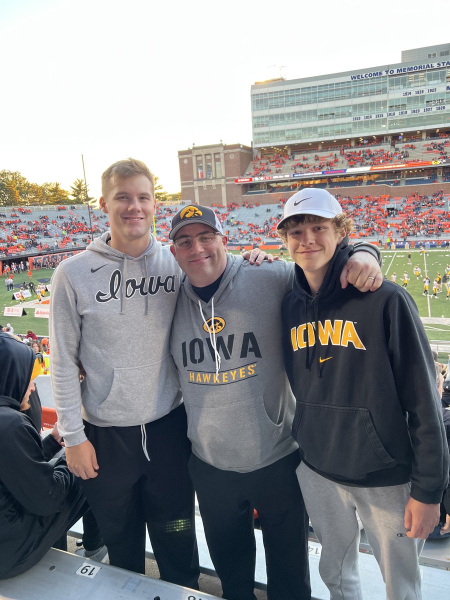 Tim Lambert (@monticellobball) on Twitter photo 