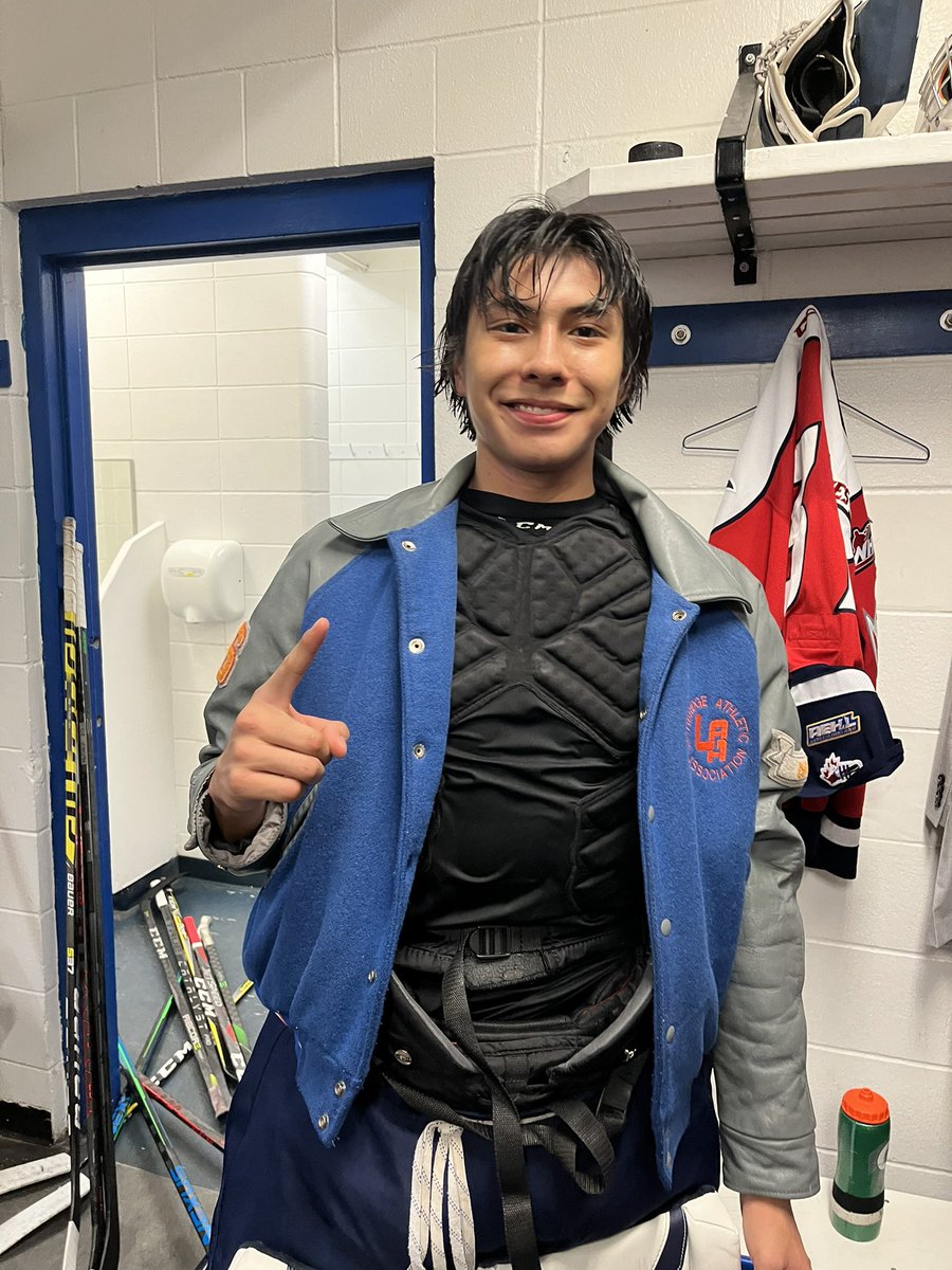lahounds1's tweet photo. HOUNDS get their first W of the year. Hounds win 7-4!! Player of Game goes to Bird with his first Win at the u18 level. #getupleth #dogpound https://t.co/TTXAB3Rrj9
