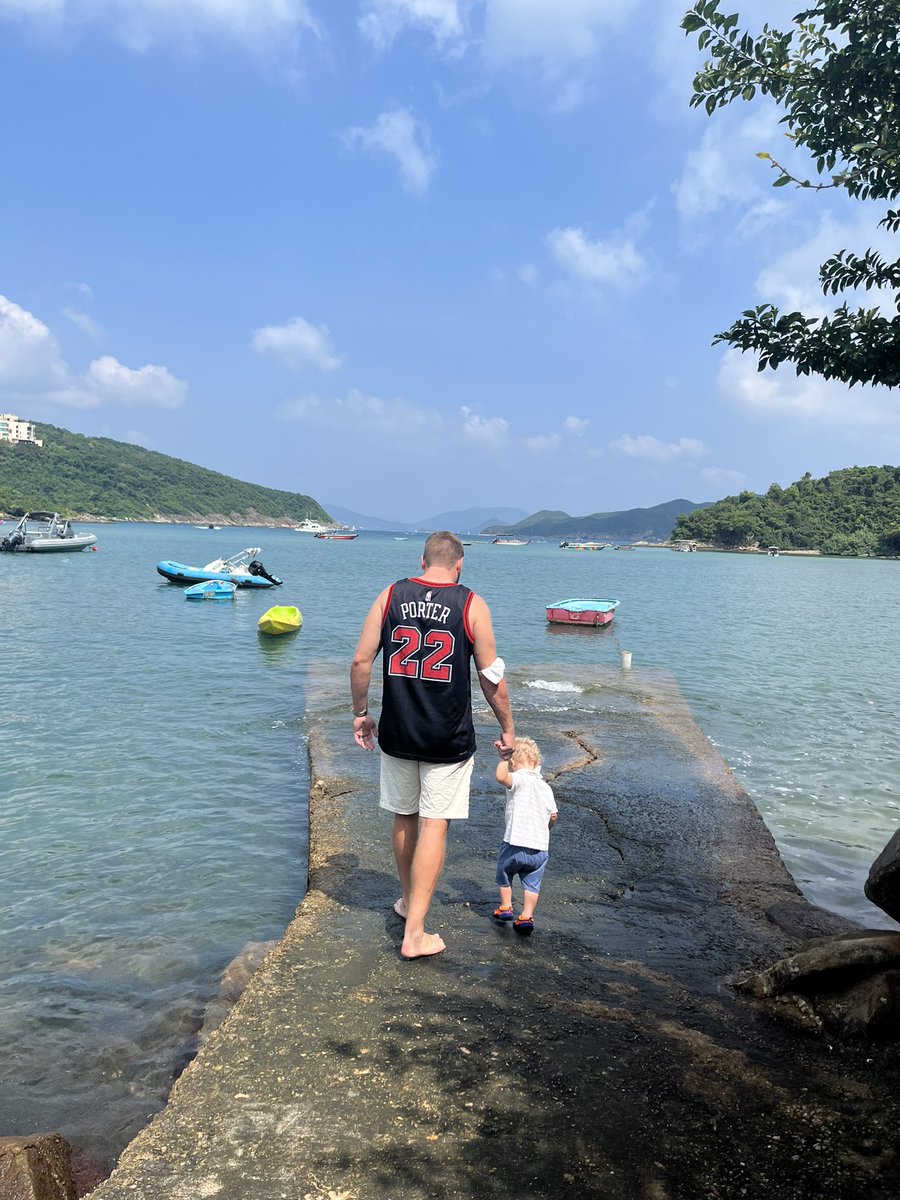 Fifi_lapomme's tweet photo. Accidentally came across this beautiful spot this morning ☀️ #locationlocationlocation #hongkong https://t.co/VSw7x4lJNN