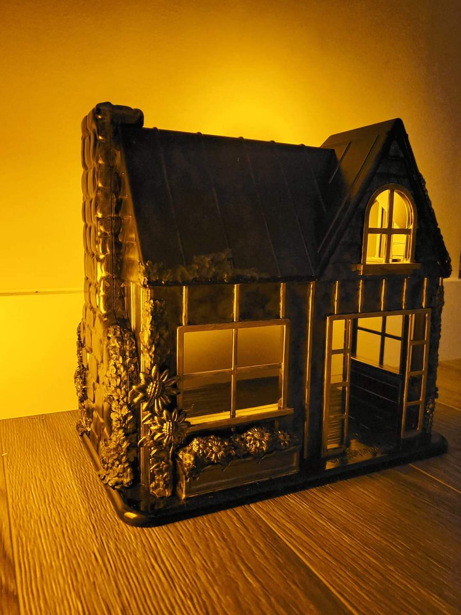 Michael Ward tweet media